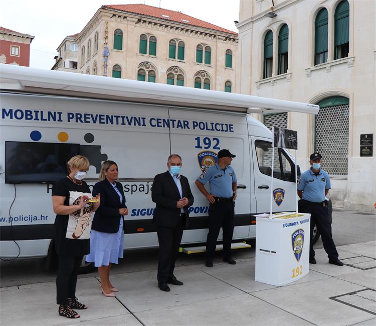 Slika /PU_SD/Slike/dan borbe.jpg